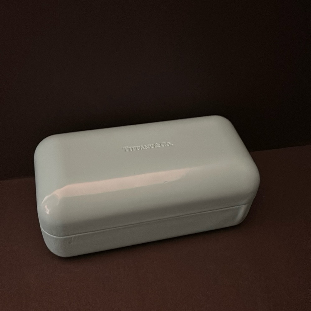 Tiffany Blue-Tiffany & Co. Hardcover Clamshell Glasses Case